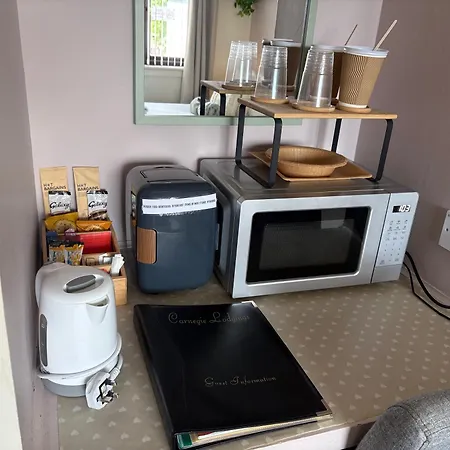 Carnegie Lodgings, Tain-3