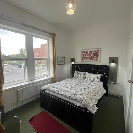 Eva Lodges-2