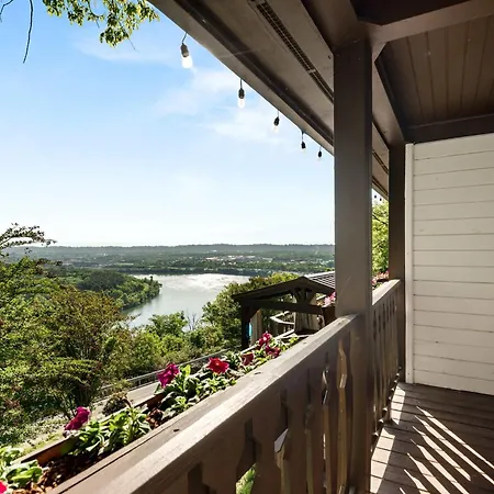 Historic Riverview Inn Four-3