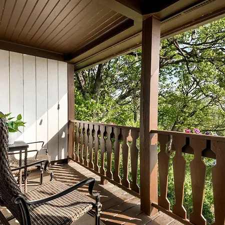 Historic Riverview Inn Four-2