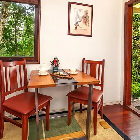 Lillypilly'S Cottages & Day Spa-3
