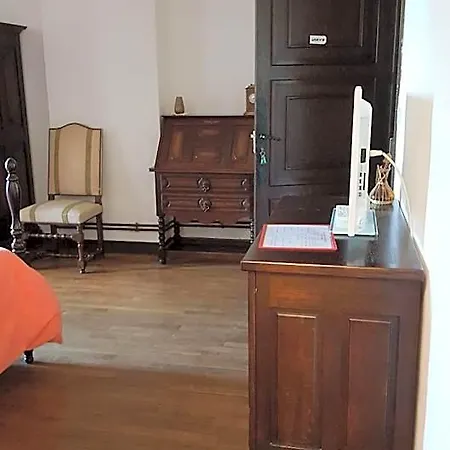 Le Manoir Du Coeur Volant B&B-3
