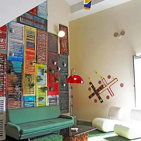 Urban Pop 2 Bnb-2