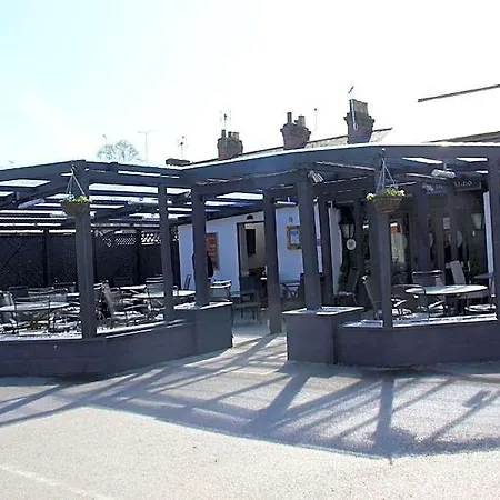 Prince Of Wales Marlow-2