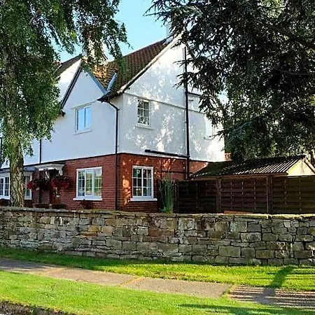 Mill Croft Bed And Breakfast-2