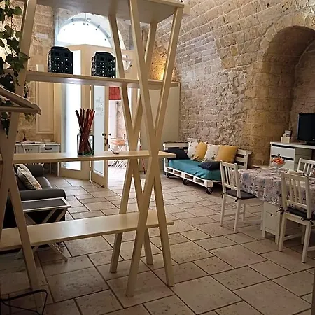 Donna Isabella-3