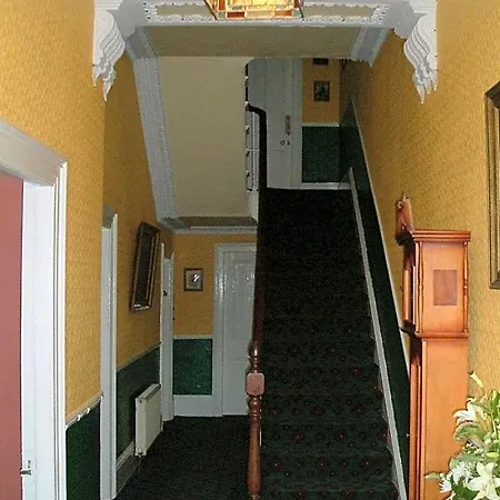 Claremont House-2