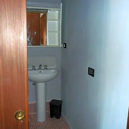 B&B Pinkhouse-2