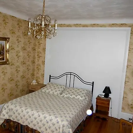 Auberge Des Arts Bed And Breakfast-3