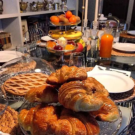 Cristina Rossi Bed And Breakfast-2
