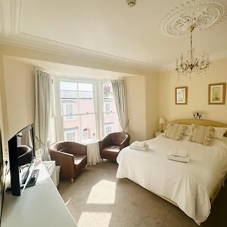Myrtle House Hotel-3