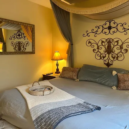 Woodstock Inn Bed & Breakfast-2