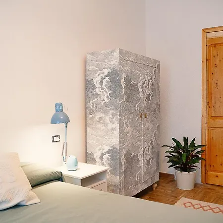 Su Stai-2
