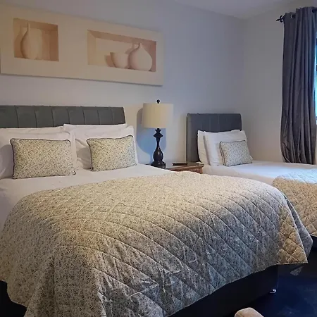 The Baytree Restaurant & Guesthouse-3