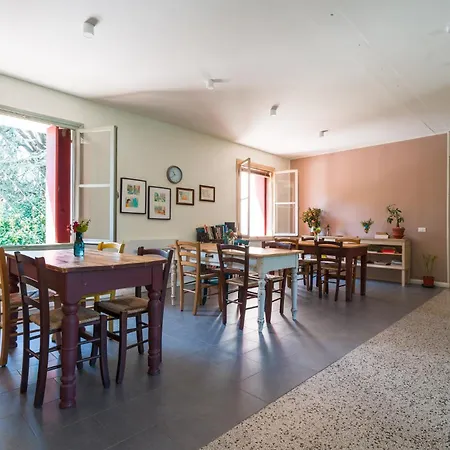 Guest House Villa Angaran San Giuseppe-2