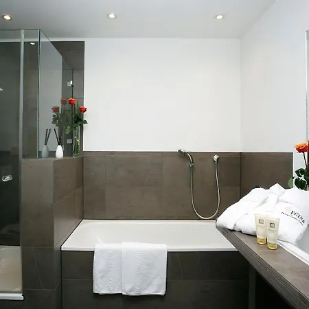 Hotel Regina -Garni Köln-3