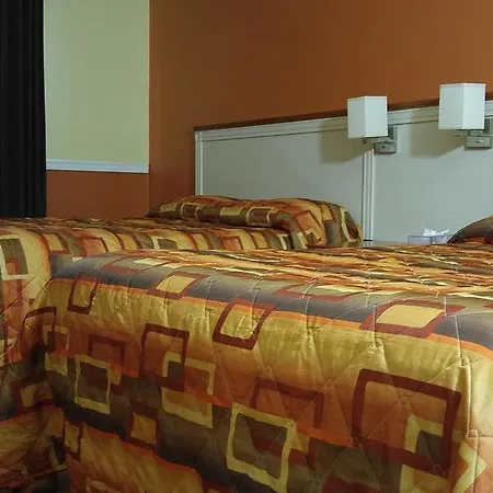 Budget Inn 2000-3