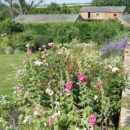 The Hall Farm Bed And Breakfast-2