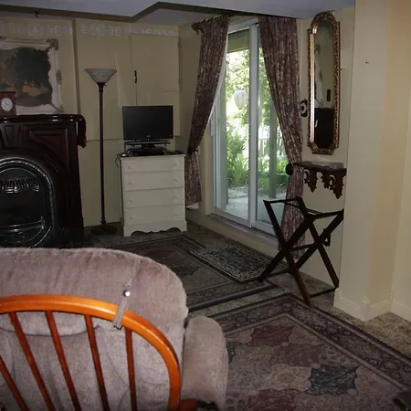 O'Brien House-2
