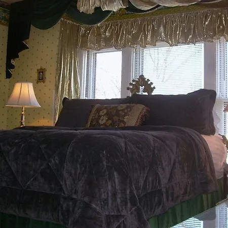 The Mansion Bed And Breakfast-2