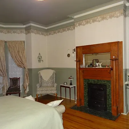 A Tanners Home Inn Bed And Breakfast-2