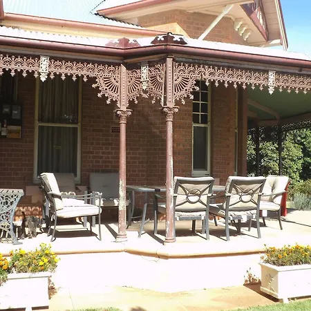 Lauralla B&B-3