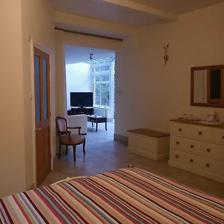Strathmore Bed & Breakfast-2
