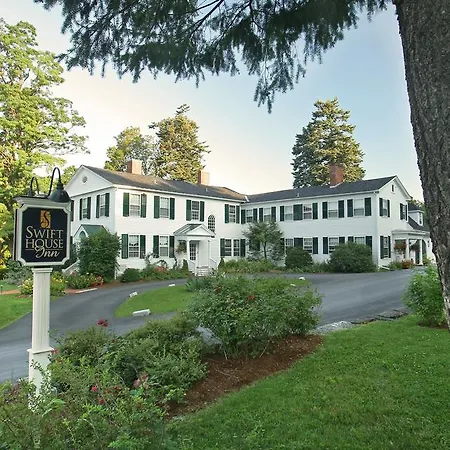 Swift House Inn-3