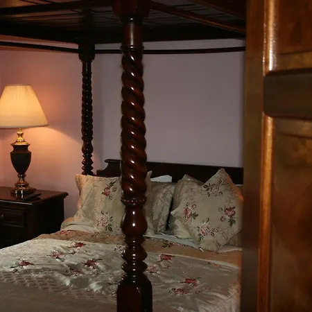 Avarest Bunratty B&B-3