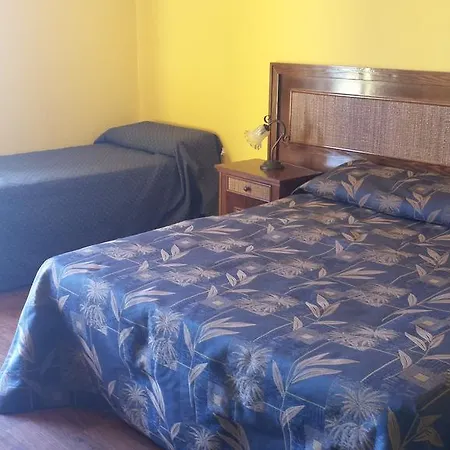 Bed And Breakfast Coral Blue-2