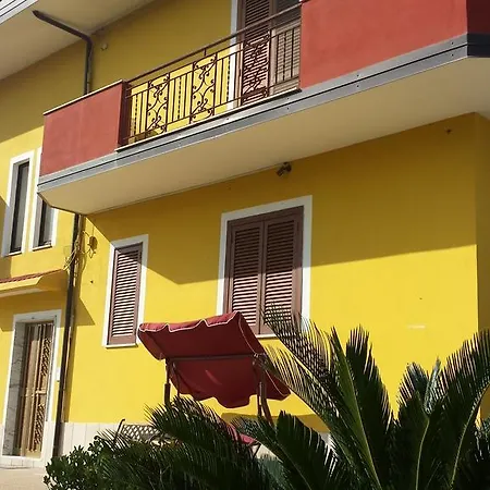 Bed And Breakfast Coral Blue-3