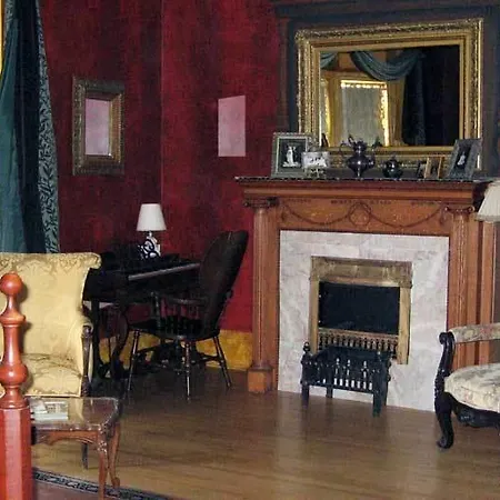 Brumder Mansion-3