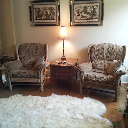 Daisy Hill Bed And Breakfast-3
