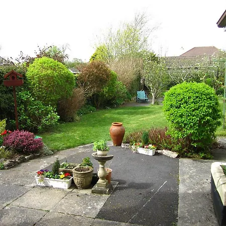 Claremont B&B-3