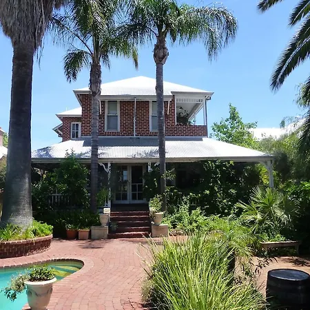 Lakeside Bed & Breakfast-3