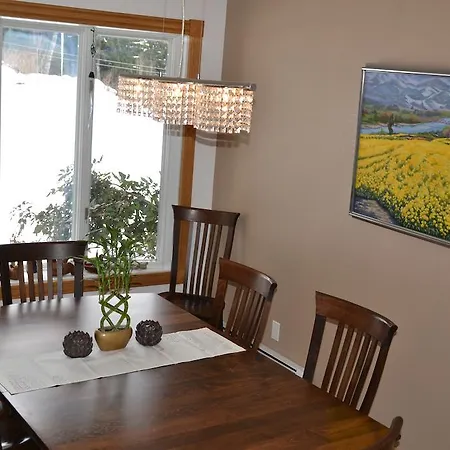 The Pines Bed & Breakfast-3