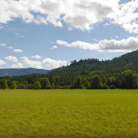 Cedar Mountain Farm Bed And Breakfast Llc-3
