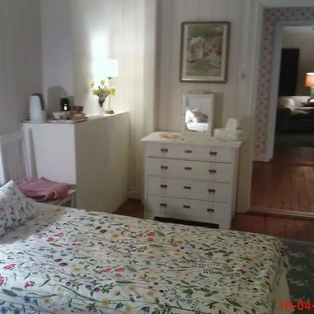 Sparrens Bed And Breakfast-3