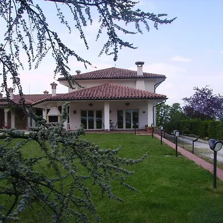 Villa Linda Bed And Breakfast-2