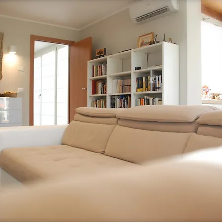 Sotto il Faro B&B - Trieste-3