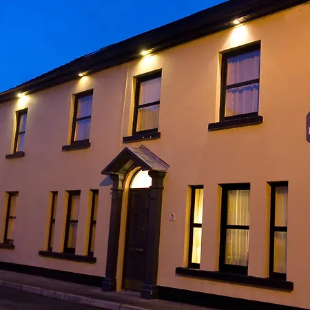 Griffin Lodge Guesthouse-2