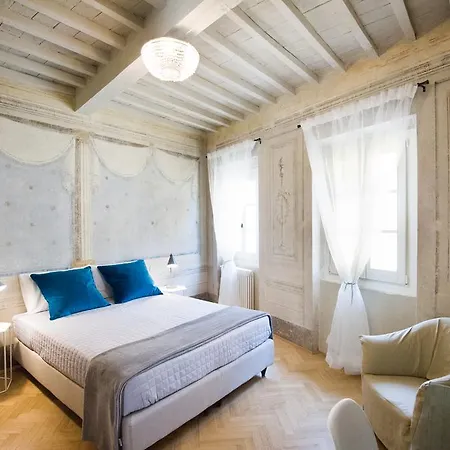 Il Piccolo Cavour Charming House B&B-2