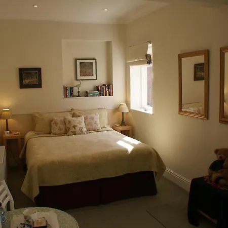 The Norwood Guest House-3