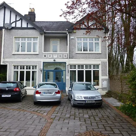 Acton Lodge Guesthouse-3