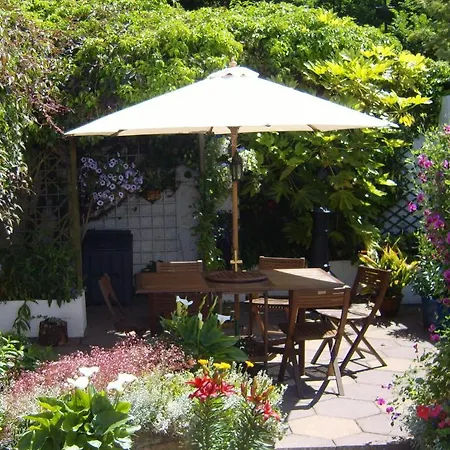 Riverside B&B-3