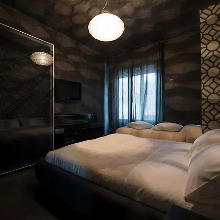 B&B Lounge-3