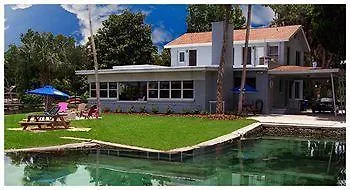 Crystal Cove Bed And Breakfast-3