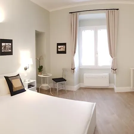 Roman Suite Guest House-3