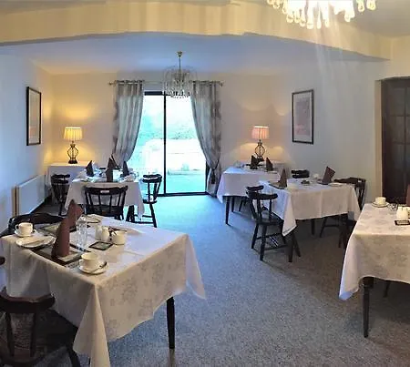 The White House B&B-3