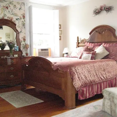 Historic Hill Inn-2